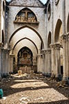 01 LUGLIO 1993, ALL'INTERNO DELLA CATTEDRALE SACCHEGGIATA DI MOGADISHO.